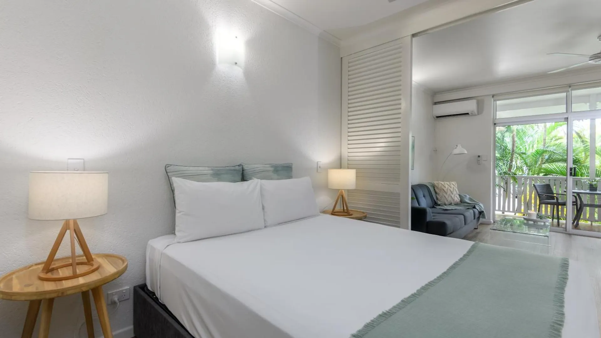 Ocean Palms Apartments Port Douglas