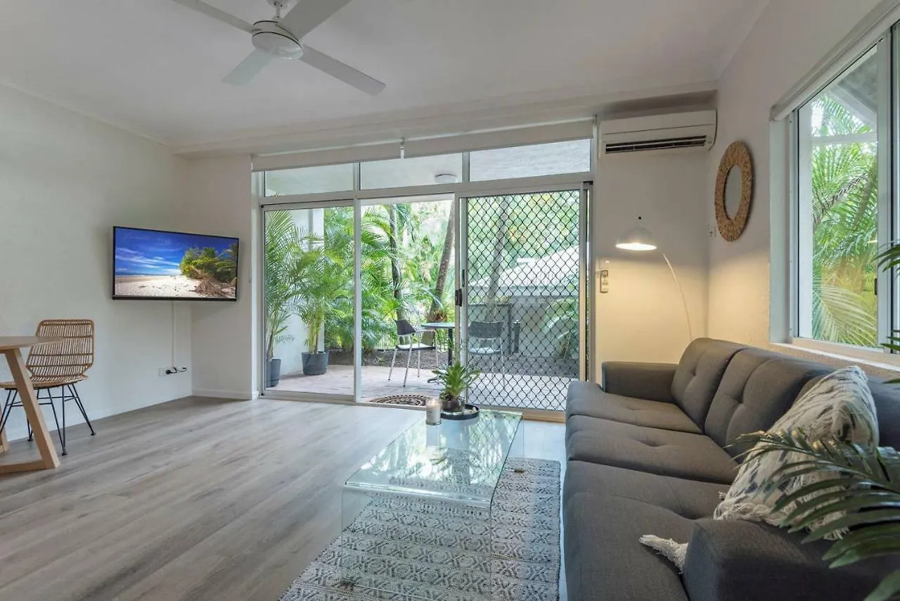 Ocean Palms Apartments Port Douglas